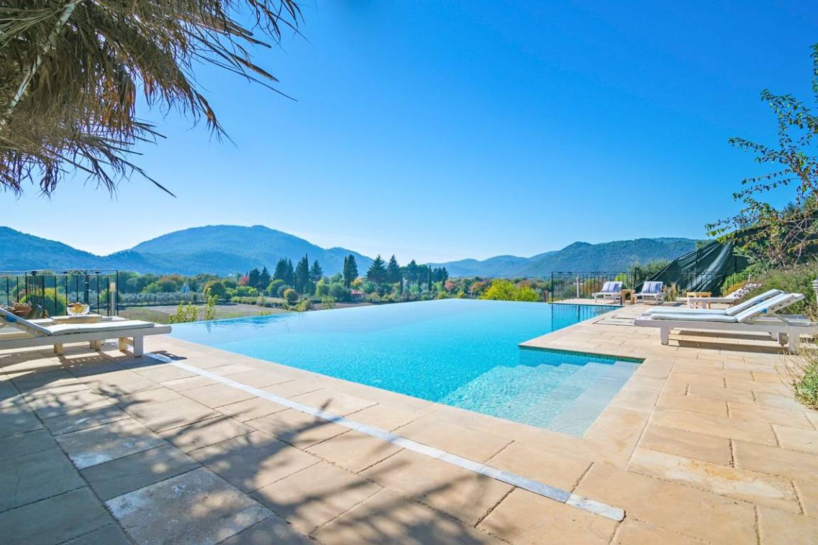 Villa ∙ 4 Bedrooms ∙ 8 Guests - Kayaköy