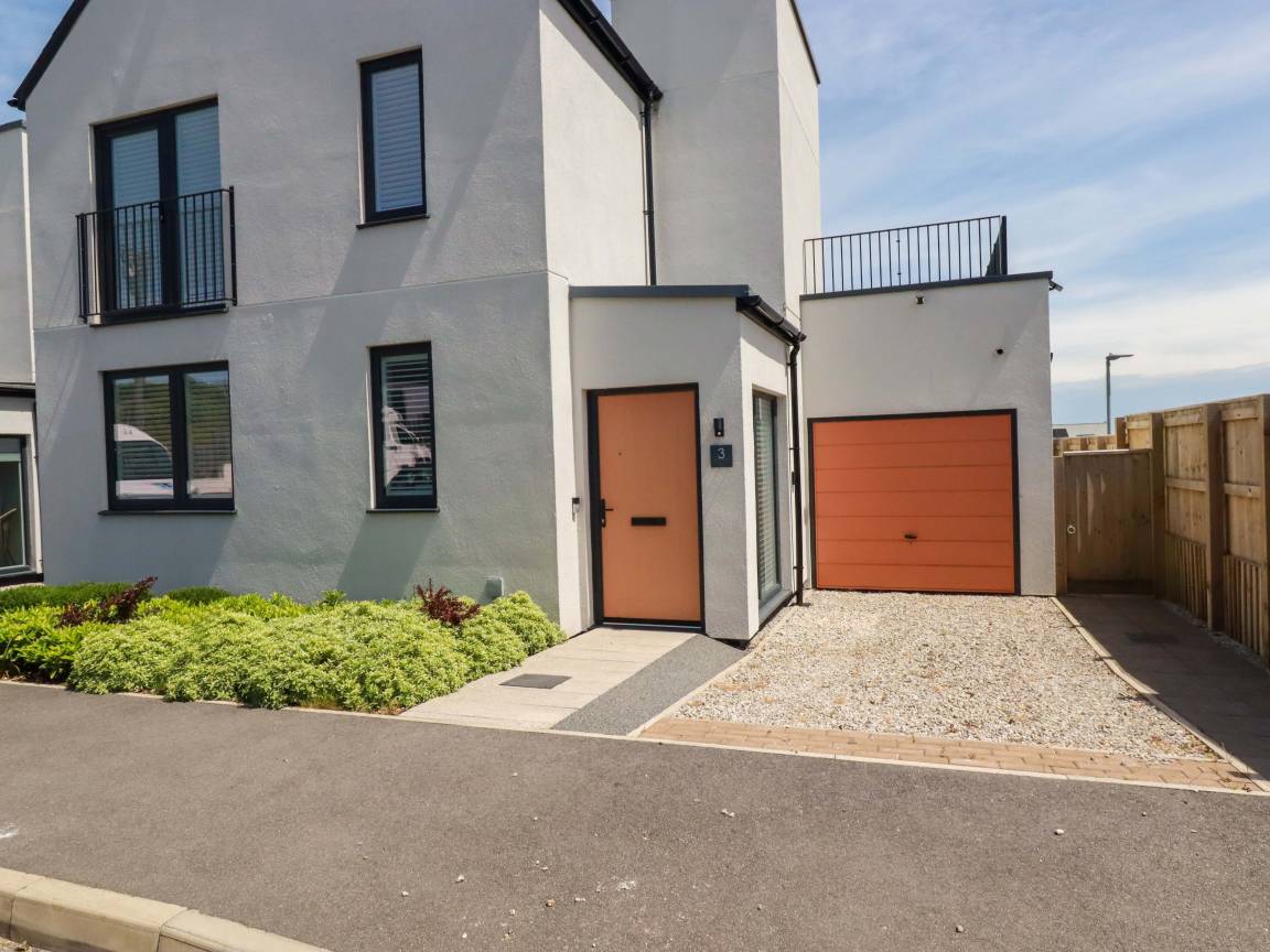 Cottage ∙ 3 Bedrooms ∙ 5 Guests - St Austell