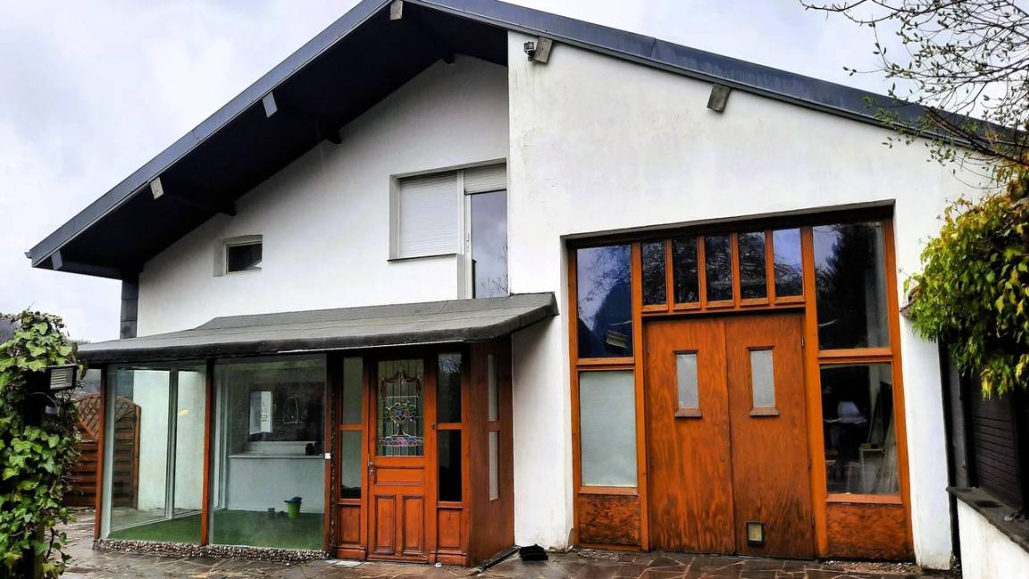 185 M² Maison De Vacances ∙ 4 Chambres ∙ 10 Personnes - Saint-Vith