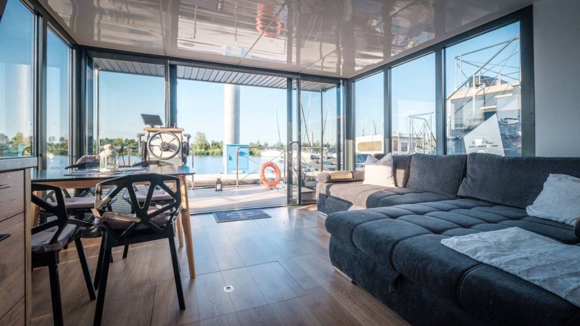 52 M² Apartment ∙ 2 Bedrooms ∙ 6 Guests - Roermond