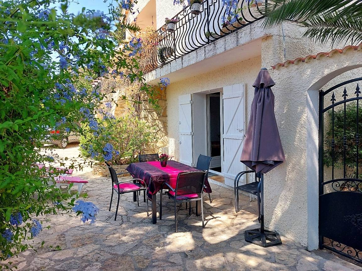 46 M² Appartement ∙ 2 Chambres ∙ 4 Personnes - Sanary-sur-Mer