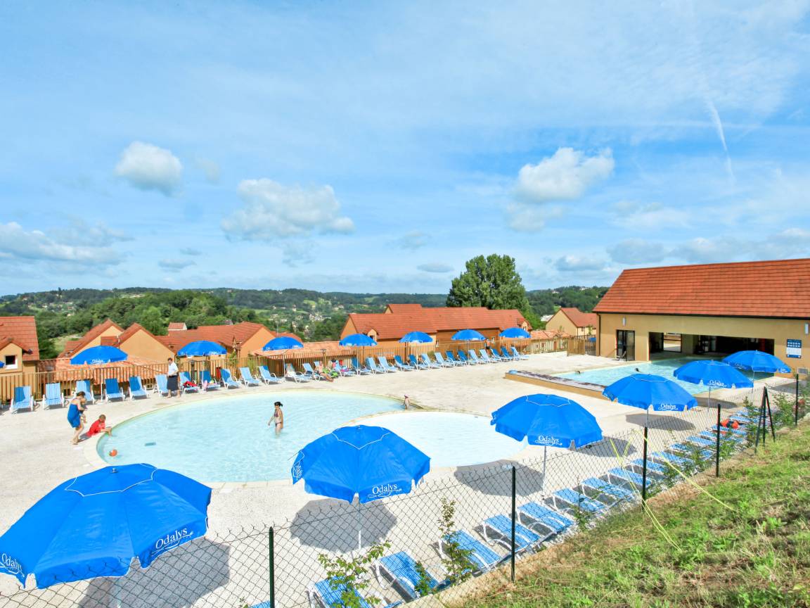 30 M² Ferienhaus ∙ 1 Schlafzimmer ∙ 4 Gäste - Sarlat-la-Canéda