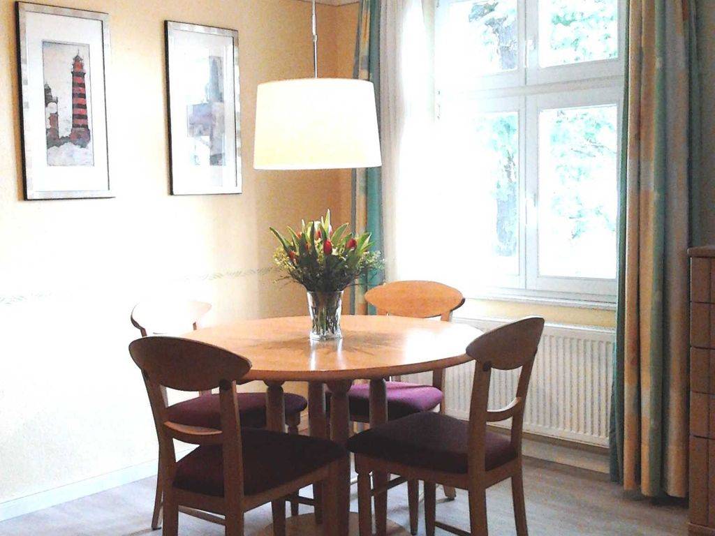 53 M² Ferienwohnung ∙ 1 Schlafzimmer ∙ 4 Gäste - Göhren