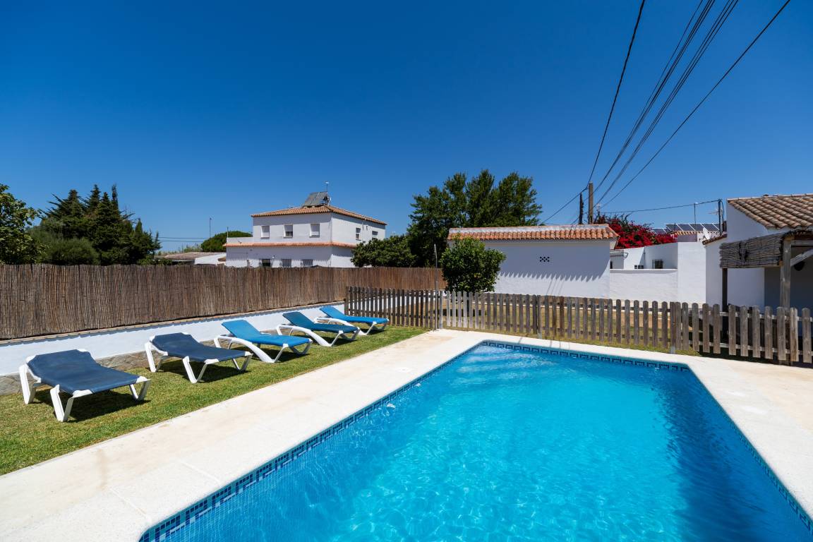 100 M² Casa ∙ 3 Habitaciones ∙ 6 Huéspedes - Conil de la Frontera