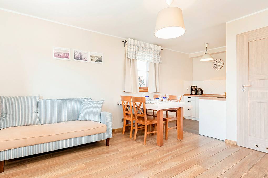 45 m² Ferienhaus ∙ 2 Schlafzimmer ∙ 6 Gäste – Bild 2