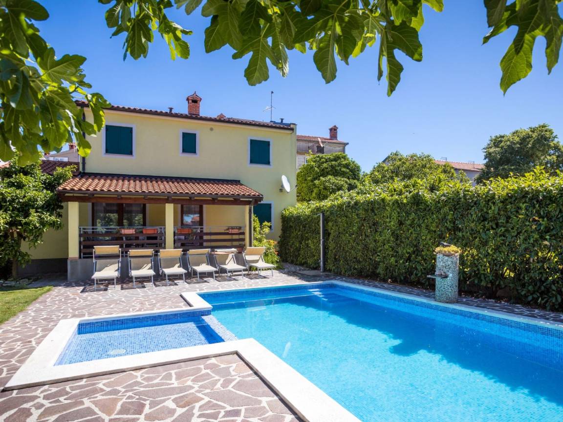 170 M² Maison De Vacances ∙ 3 Chambres ∙ 8 Personnes - Premantura
