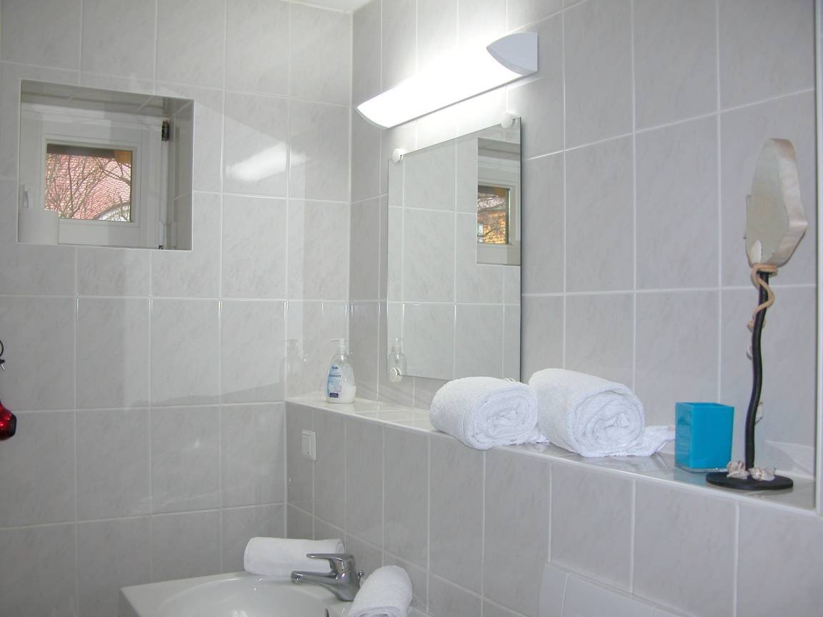54 m² Ferienwohnung ∙ 1 Schlafzimmer ∙ 2 Gäste – Bild 10