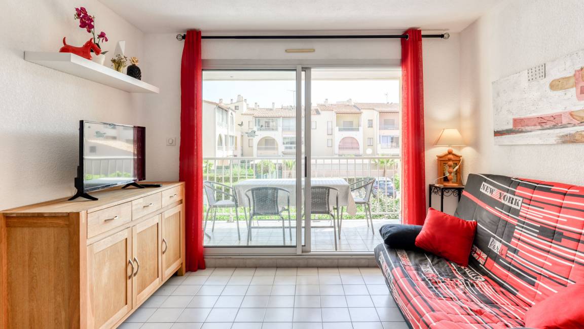 25 M² Apartamento ∙ 1 Habitación ∙ 4 Huéspedes - Vias