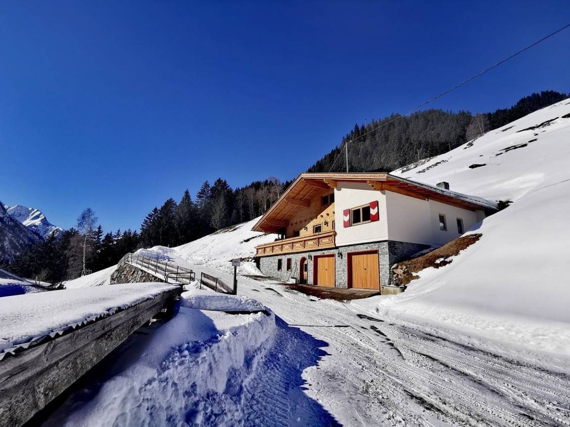 170 M² Ferienhaus ∙ 3 Schlafzimmer ∙ 10 Gäste - Finkenberg