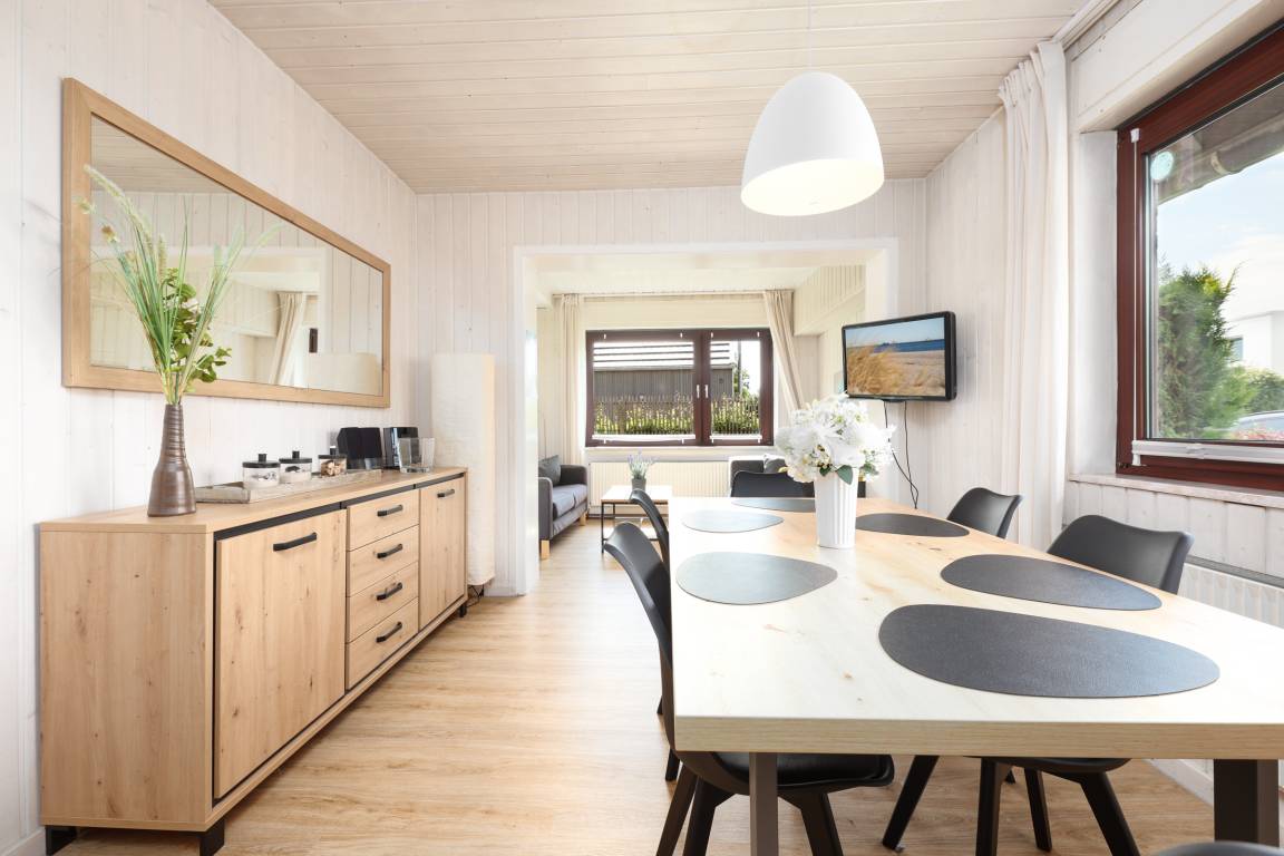 110 m² Ferienhaus ∙ 4 Schlafzimmer ∙ 6 Gäste – Bild 1