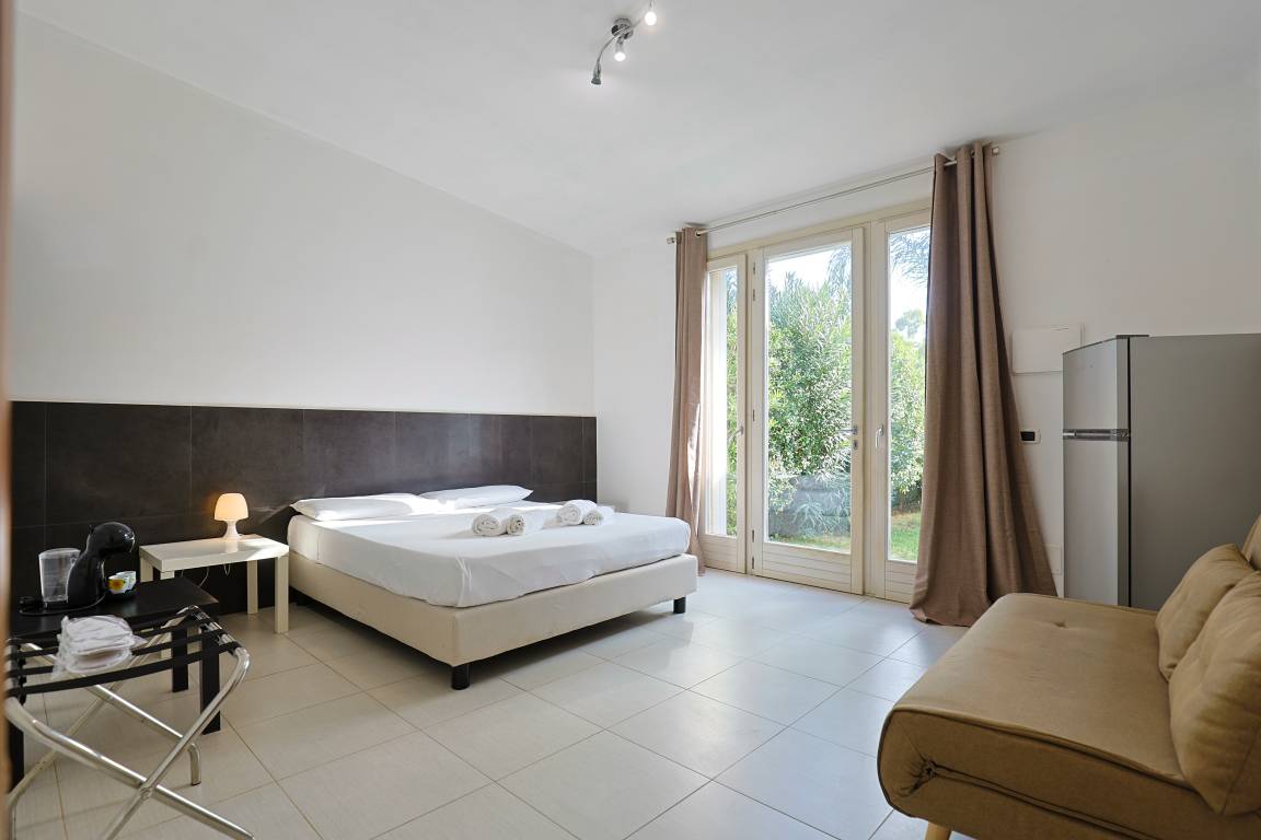 Parco Vacanza ∙ 2 Camere Da Letto ∙ 6 Ospiti - Torre Lapillo