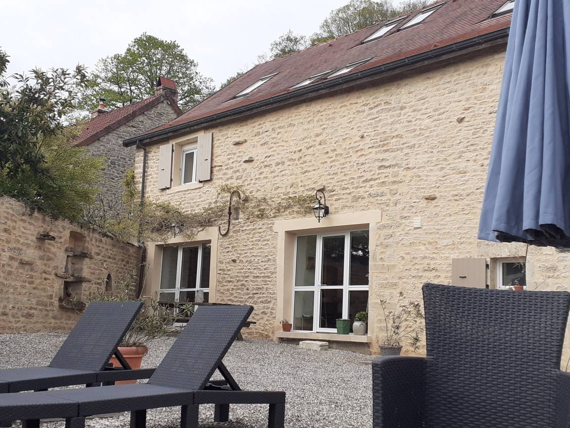 150 M² Cottage ∙ 3 Chambres ∙ 6 Personnes - Pouilly-en-Auxois