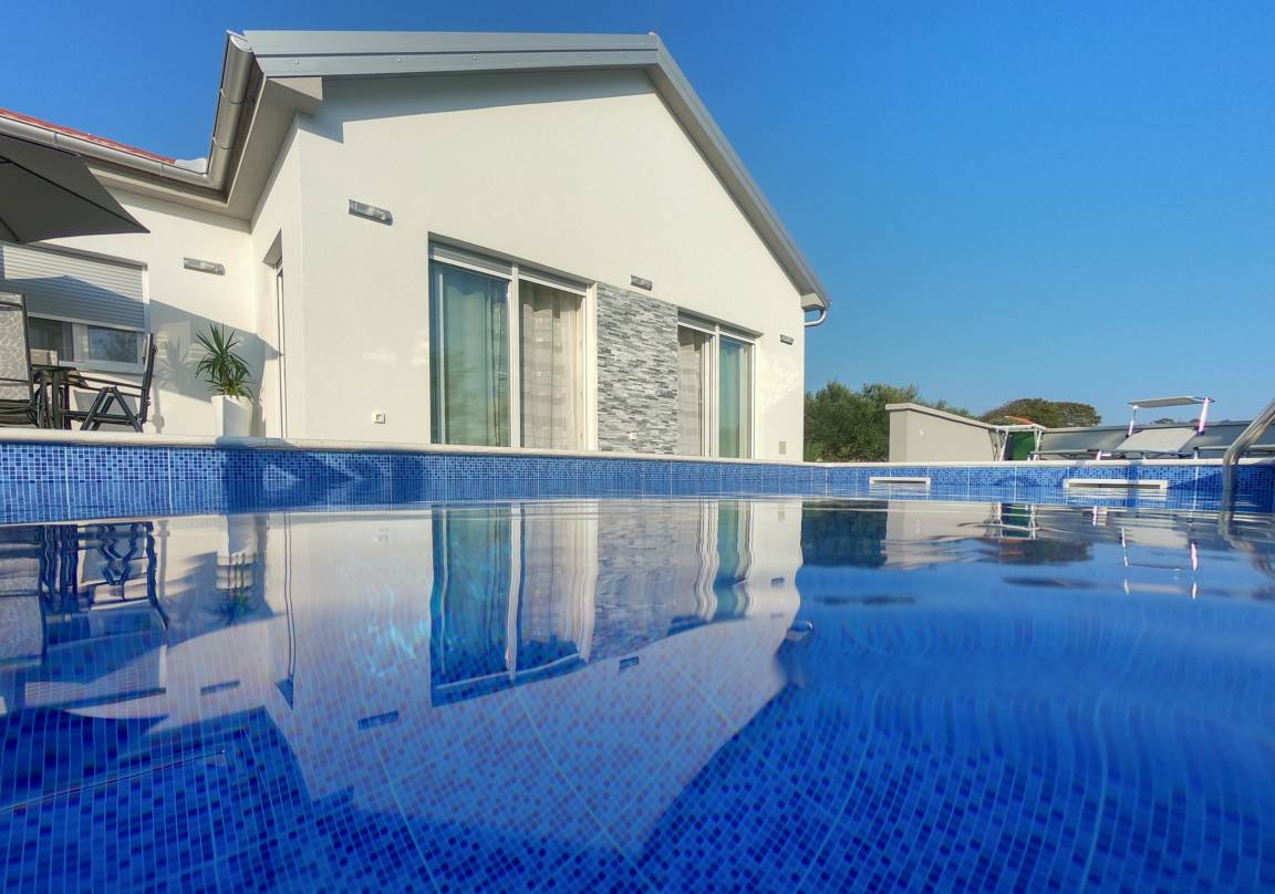 90 M² Maison De Vacances ∙ 3 Chambres ∙ 6 Personnes - Vir