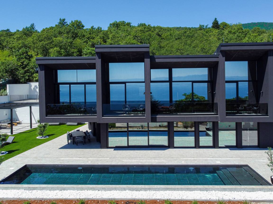 250 M² Huis ∙ 5 Slaapkamers ∙ 10 Gasten - Mošćenička Draga