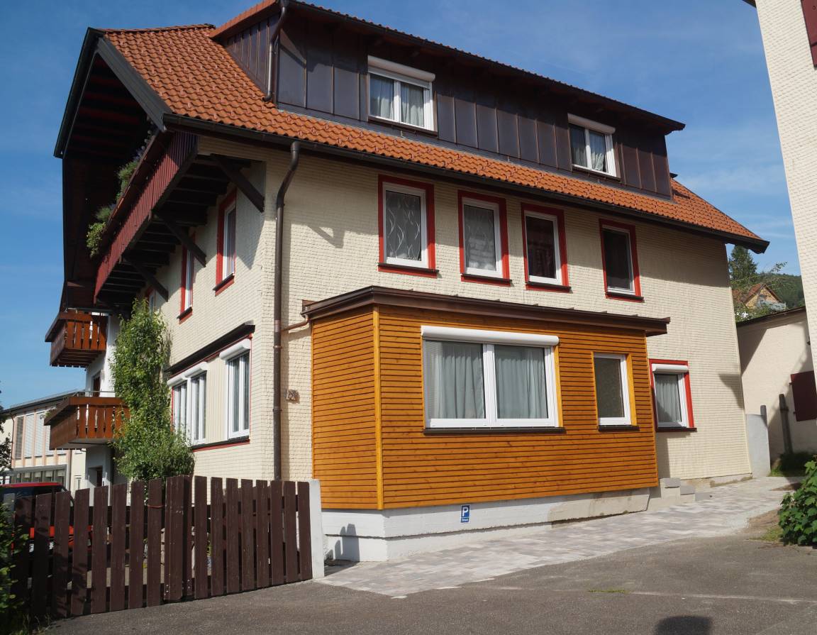 80 M² Ferienwohnung ∙ 1 Schlafzimmer ∙ 2 Gäste - Kniebis