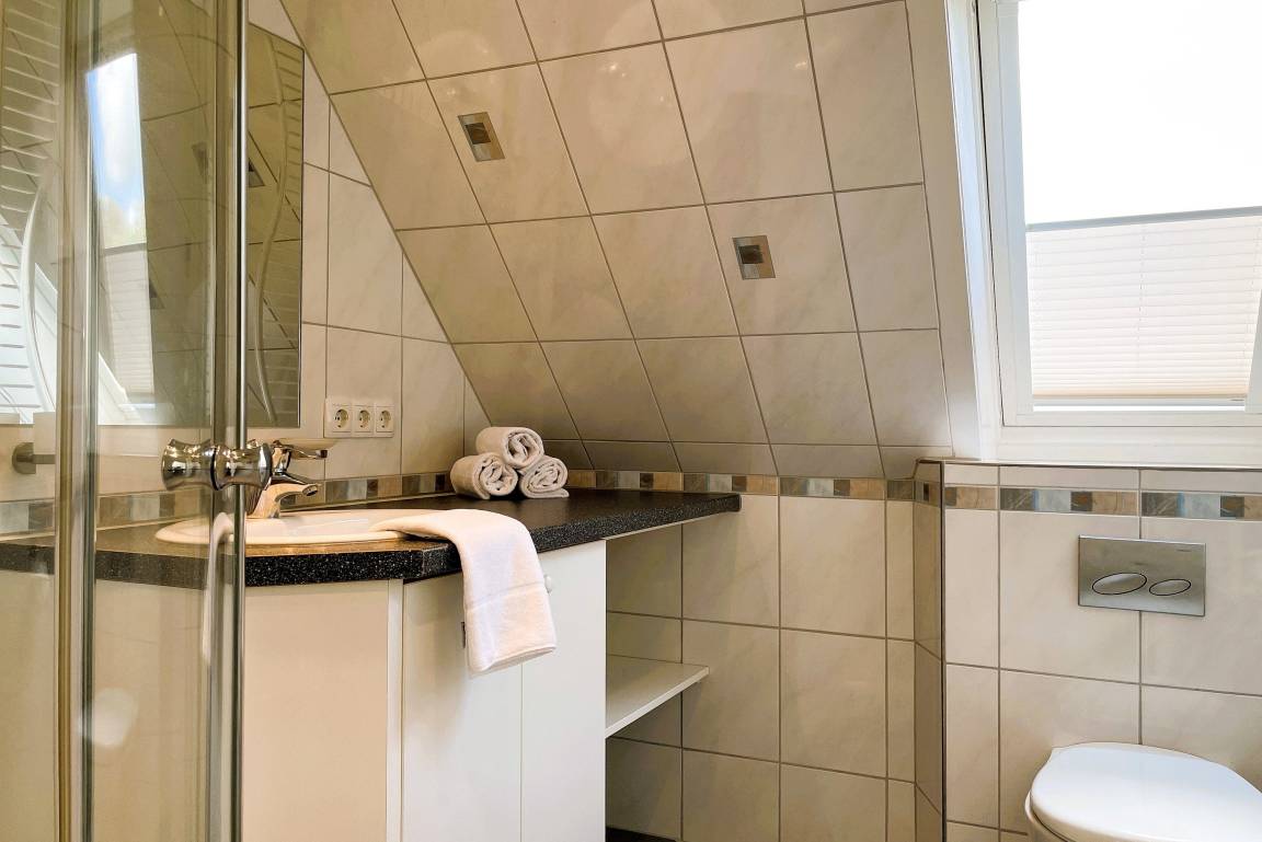 60 m² Ferienwohnung ∙ 1 Schlafzimmer ∙ 2 Gäste – Bild 15