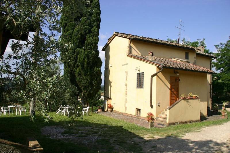 85 M² Casa Rural ∙ 2 Habitaciones ∙ 5 Huéspedes - Scandicci