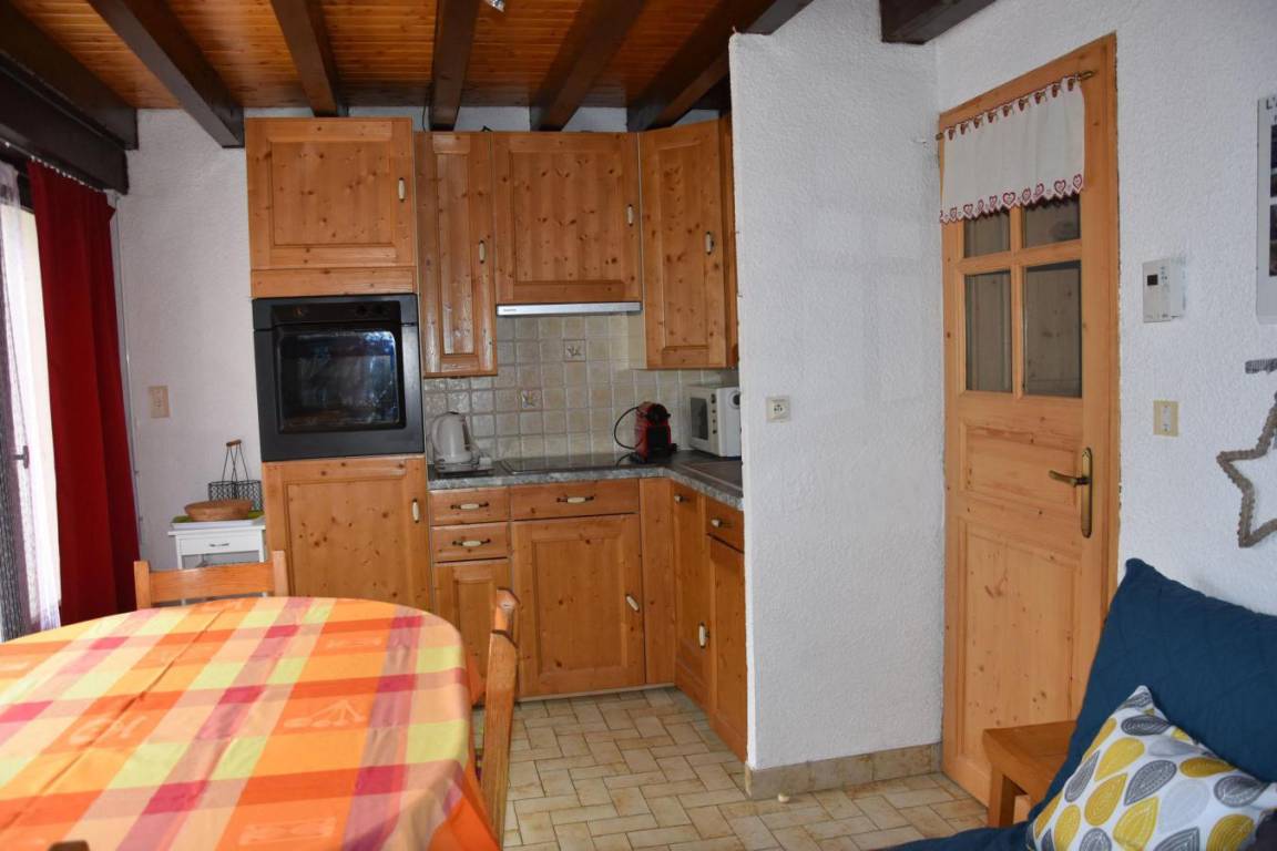 44 m² Ferienwohnung ∙ 2 Schlafzimmer ∙ 5 Gäste – Bild 3