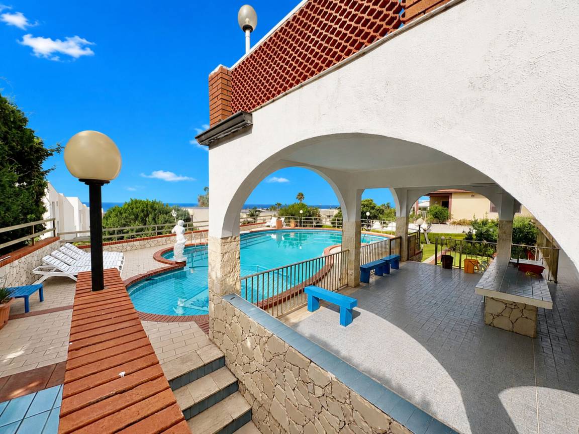 170 m&sup2; Villa 5 Schlafzimmer 10 G&auml;ste