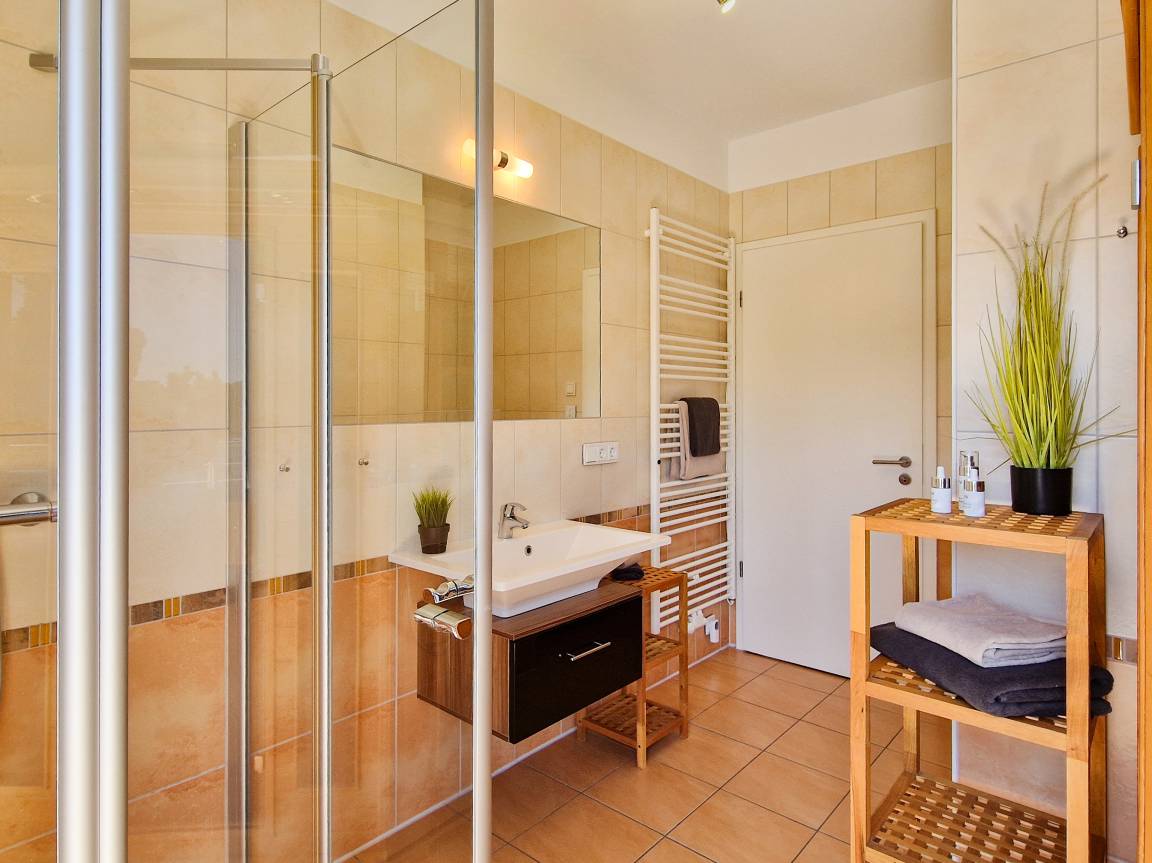 84 m² Ferienwohnung ∙ 2 Schlafzimmer ∙ 6 Gäste – Bild 15