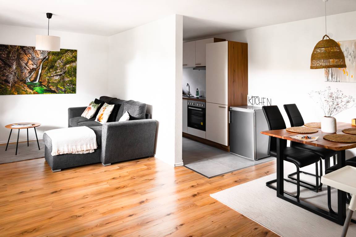 70 M² Apartment ∙ 1 Bedroom ∙ 5 Guests - Höchenschwand