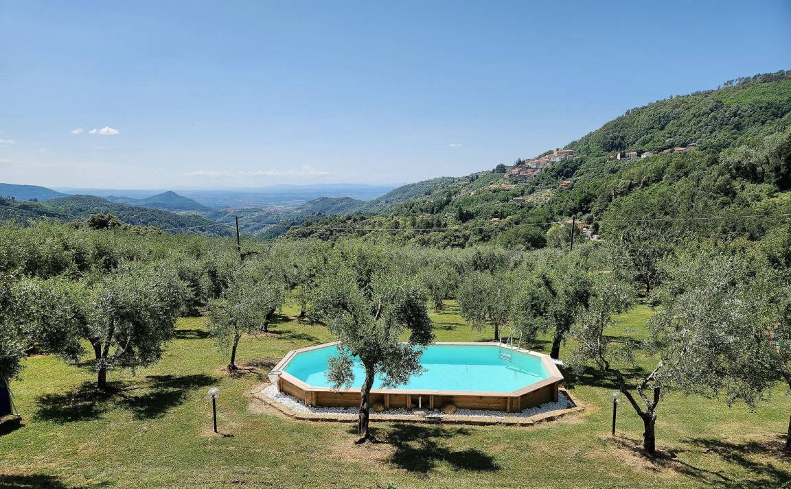 450 m&sup2; Villa 5 Schlafzimmer 10 G&auml;ste