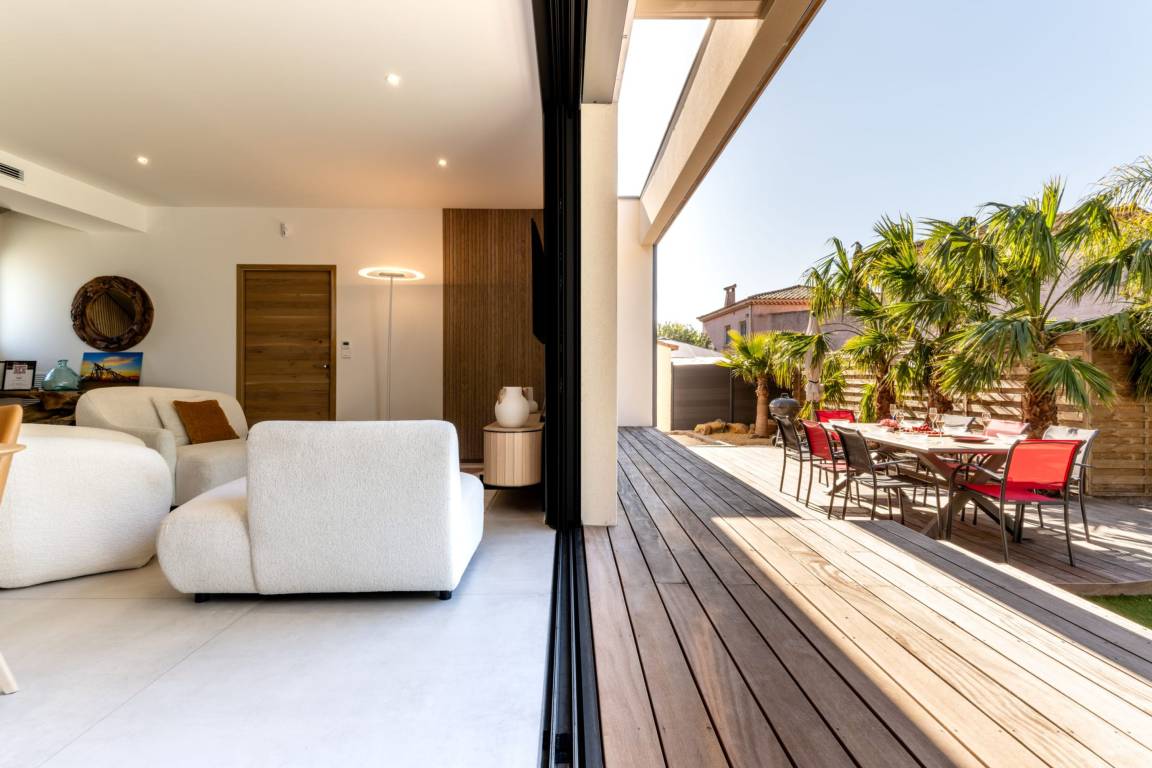 270 M² Appartement ∙ 6 Chambres ∙ 12 Personnes - Agde