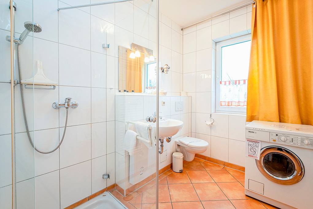 65 m² Ferienwohnung ∙ 2 Schlafzimmer ∙ 4 Gäste – Bild 10