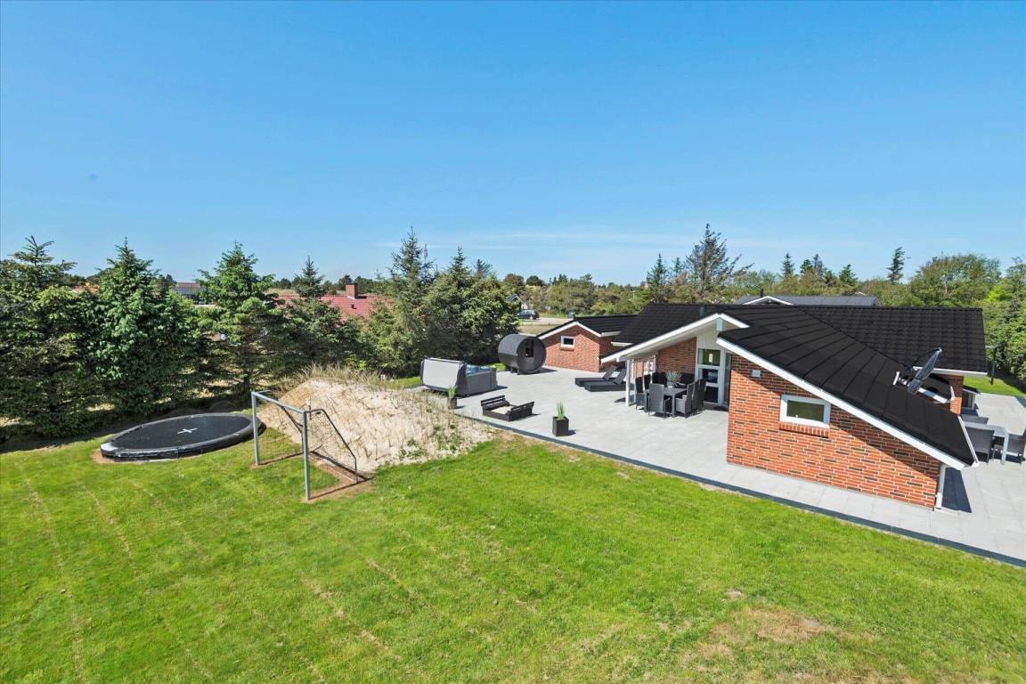 104 M² Ferienhaus ∙ 4 Schlafzimmer ∙ 8 Gäste - Blåvand