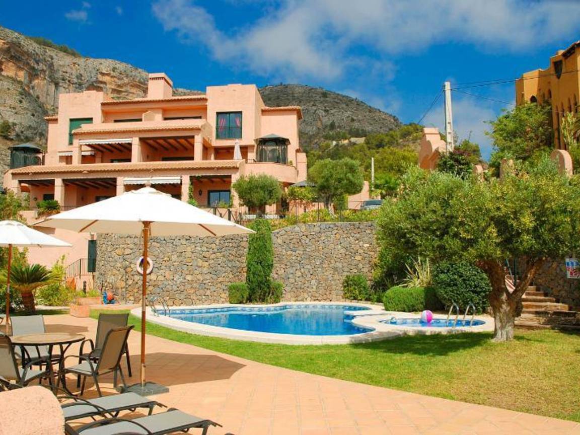 160 M² Apartamento ∙ 3 Habitaciones ∙ 6 Huéspedes - Altea