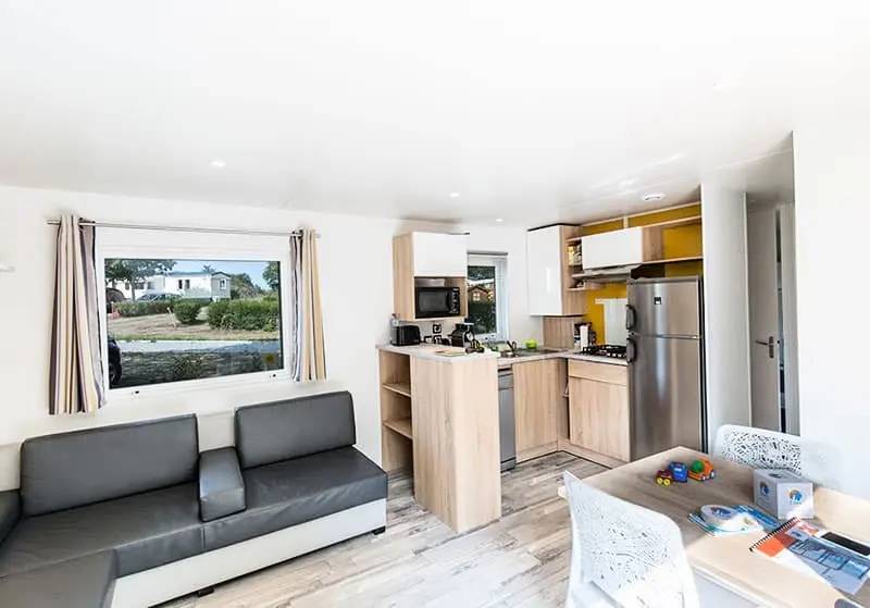 39 M² Caravan ∙ 2 Bedrooms ∙ 6 Guests - Batz-sur-Mer