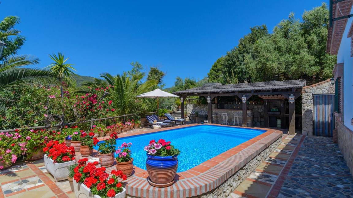300 M² House ∙ 4 Bedrooms ∙ 9 Guests - Gaucín