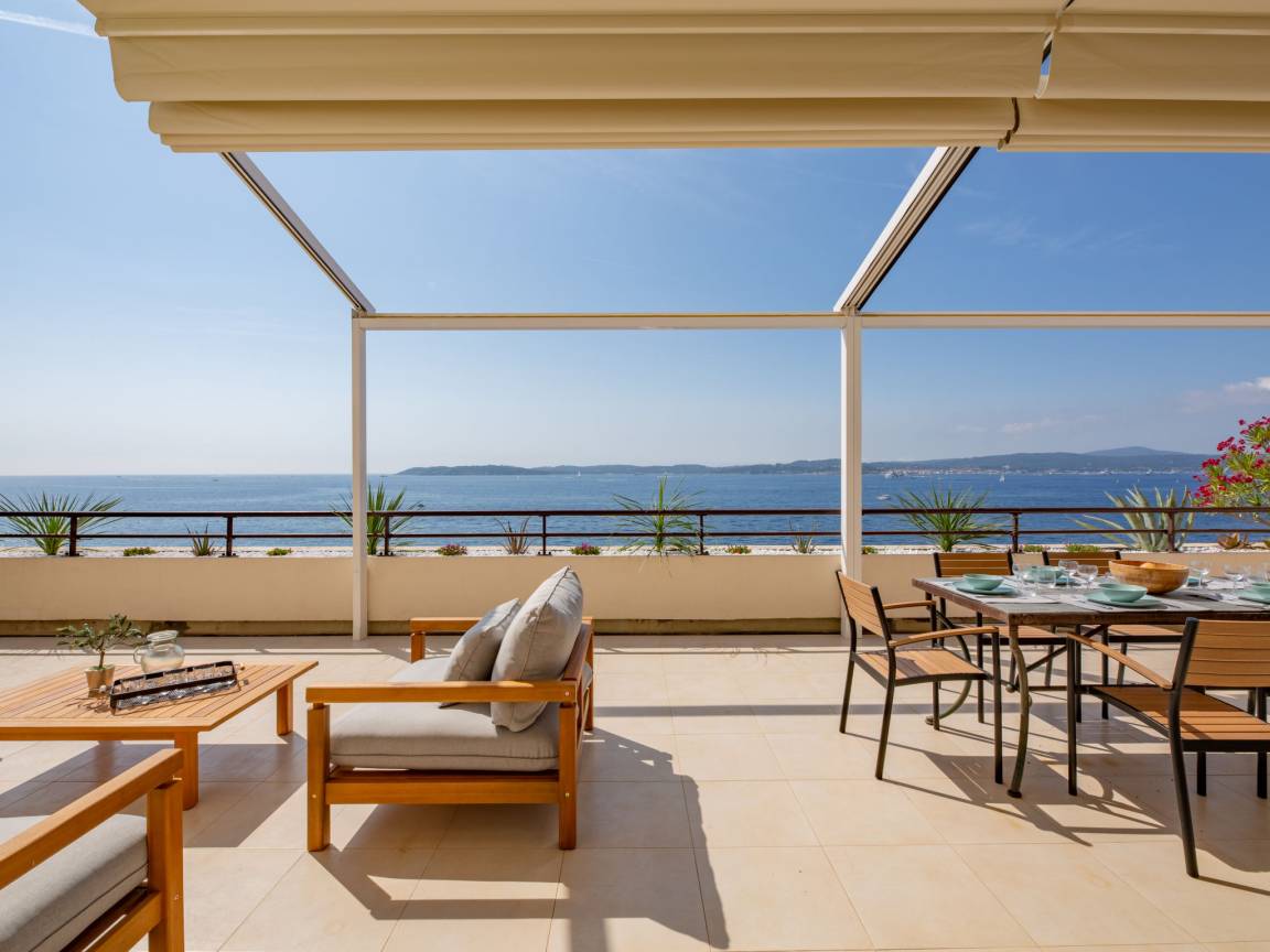 114 M² Apartment ∙ 3 Bedrooms ∙ 6 Guests - Sainte-Maxime