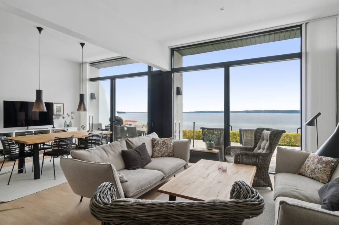 107 m² Ferienwohnung ∙ 2 Schlafzimmer ∙ 4 Gäste – Bild 2