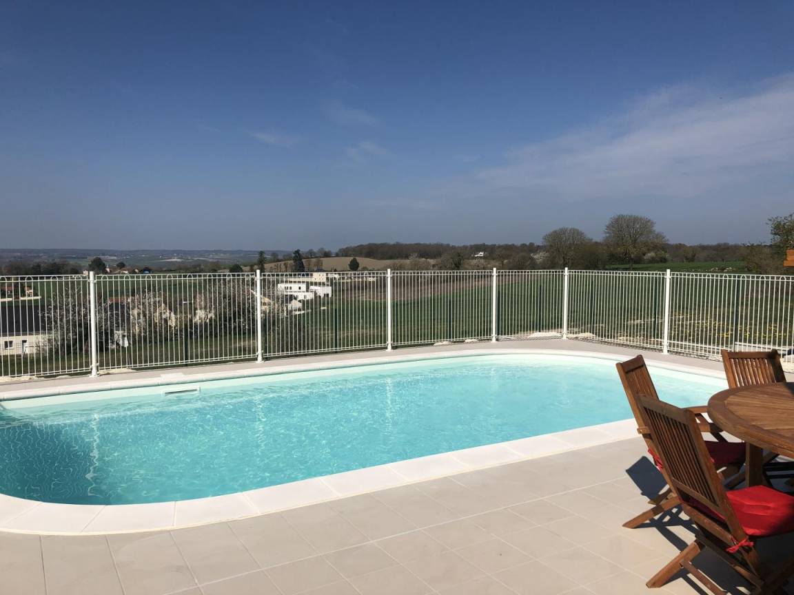 80 m&sup2; G&icirc;te 3 Schlafzimmer 6 G&auml;ste