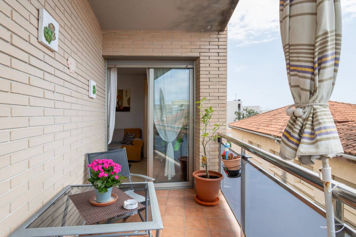 50 M² Ferienwohnung ∙ 1 Schlafzimmer ∙ 2 Gäste - Cubelles