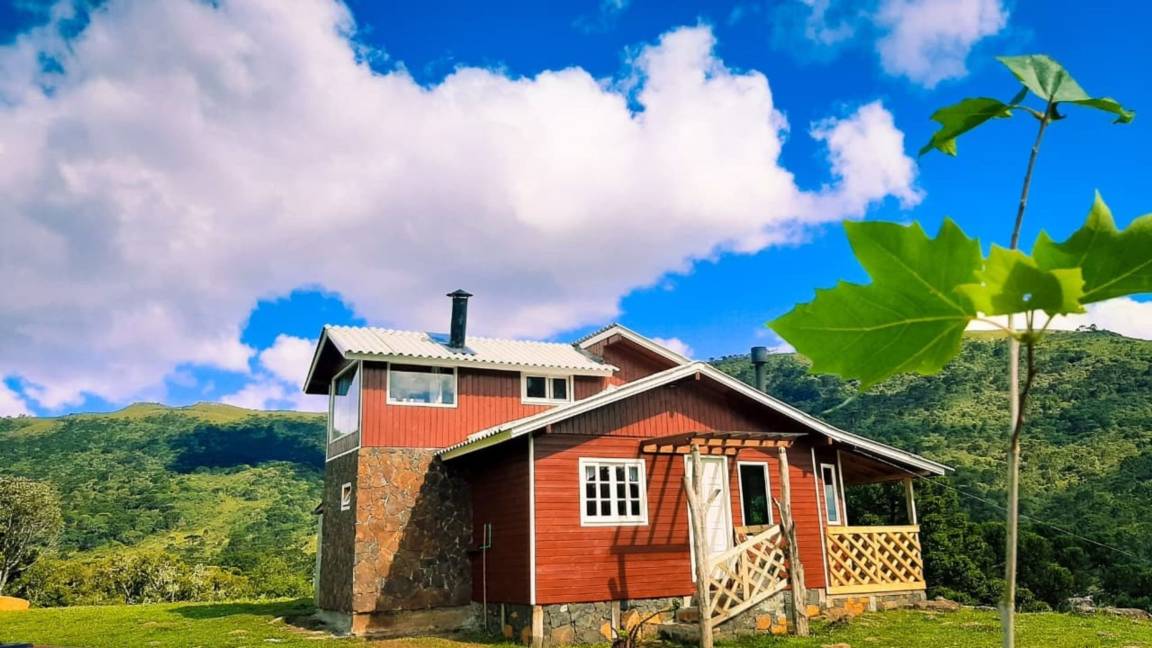 85 M² Apartamento ∙ 3 Quartos ∙ 7 Hóspedes - Bom Jardim da Serra