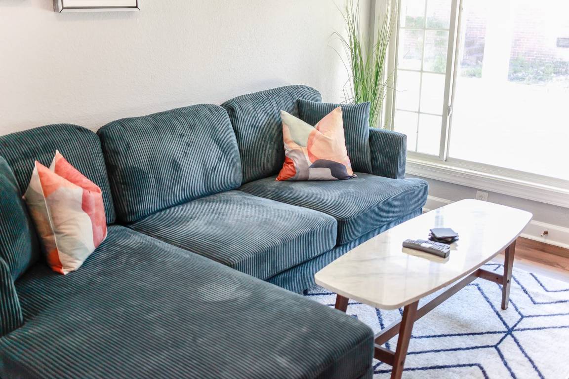 Apartment ∙ 2 Bedrooms ∙ 4 Guests - Norfolk, VA
