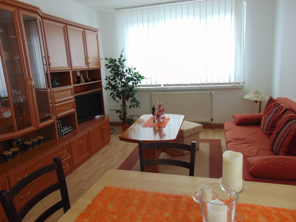 57 M² Ferienwohnung ∙ 2 Schlafzimmer ∙ 3 Gäste - Wolkenstein