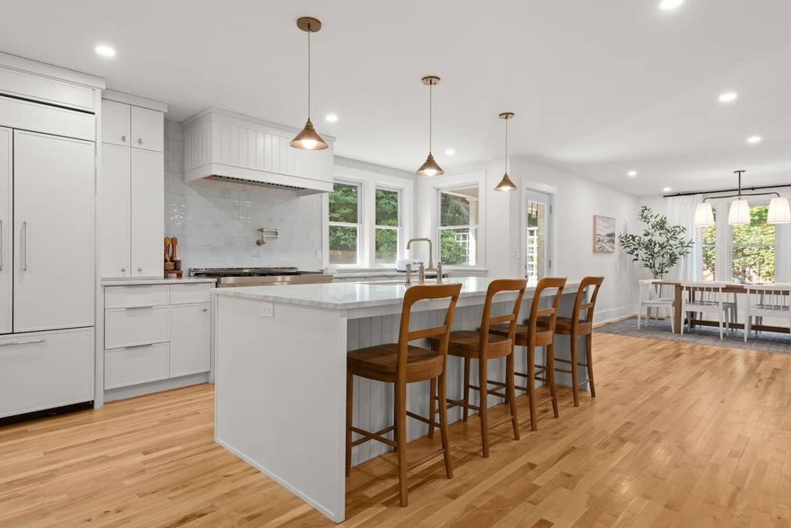 223 M² Huoneisto ∙ 10 Vierasta - Kentville