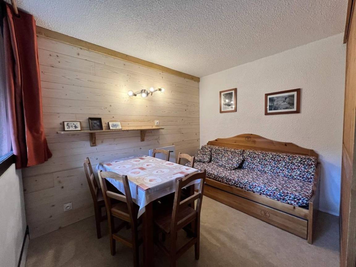 24 m&sup2; Studio 1 Schlafzimmer 3 G&auml;ste