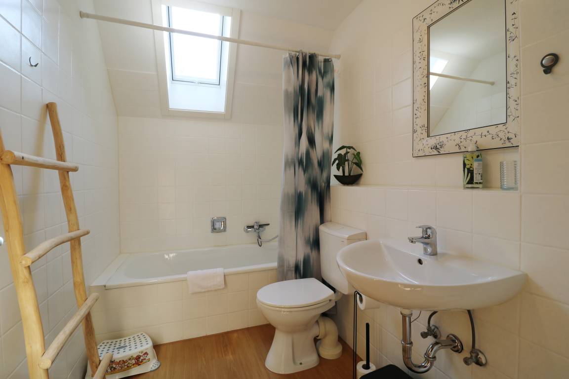 78 m² Ferienwohnung ∙ 1 Schlafzimmer ∙ 5 Gäste – Bild 8