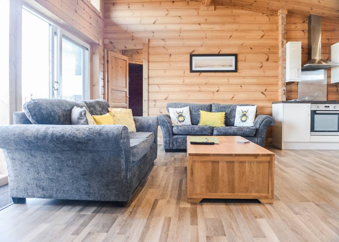 Chalet ∙ 2 Bedrooms ∙ 4 Guests - England