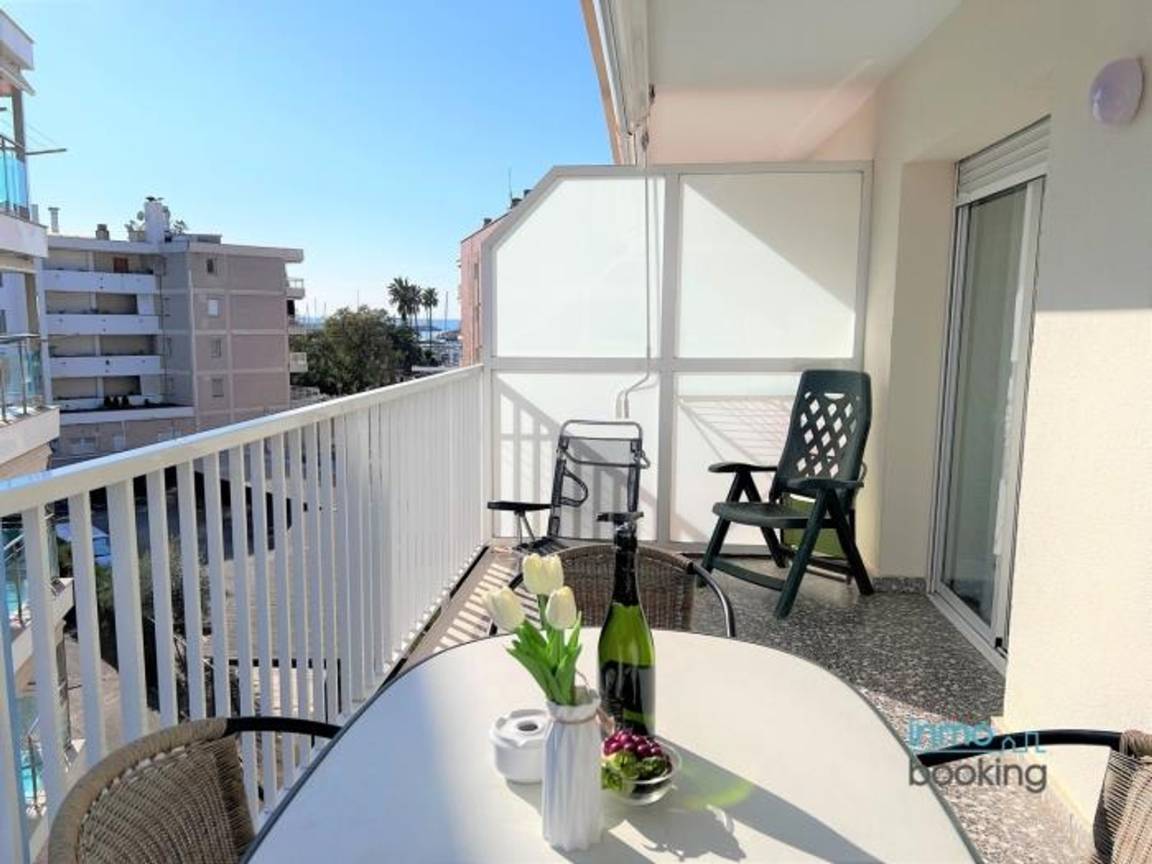 64 M² Apartamento ∙ 2 Habitaciones ∙ 4 Huéspedes - Cambrils
