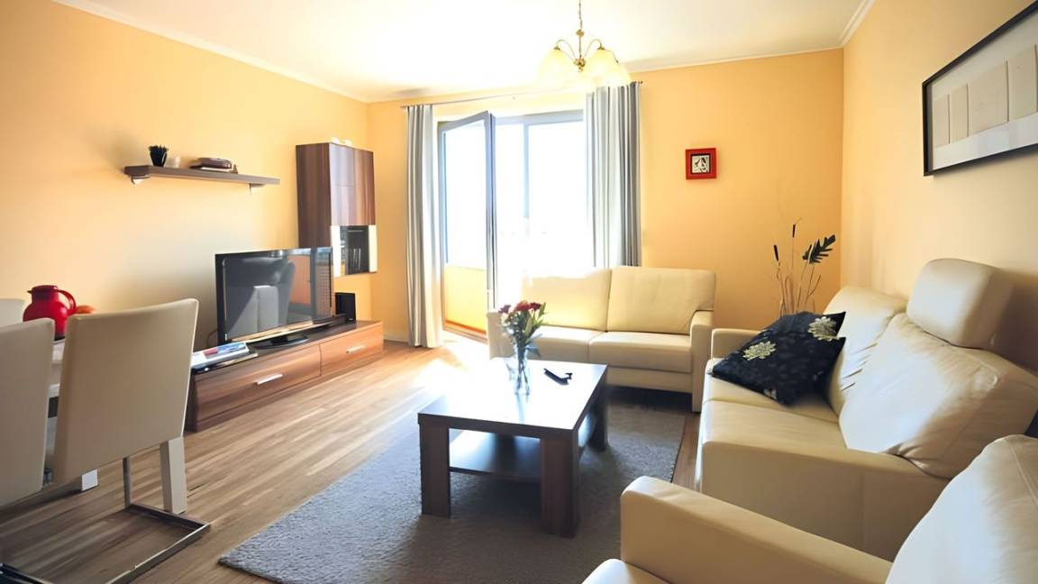 54 M² Ferienwohnung ∙ 1 Schlafzimmer ∙ 3 Gäste - Bad Doberan