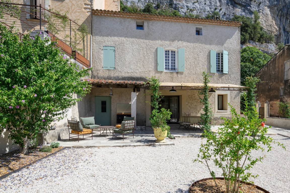 92 M² House ∙ 3 Bedrooms ∙ 6 Guests - Joucas