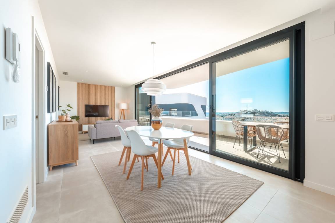 76 M² Apartment ∙ 2 Bedrooms ∙ 4 Guests - Fuengirola