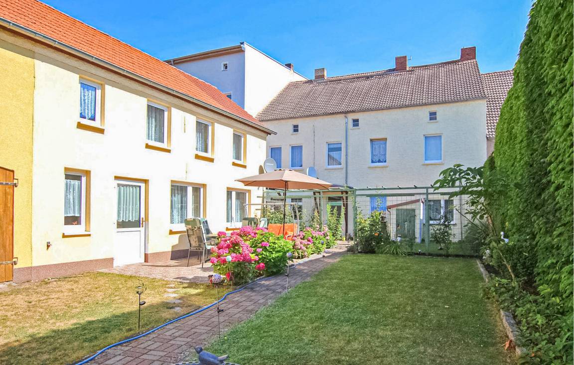 65 M² Ferienhaus ∙ 2 Schlafzimmer ∙ 4 Gäste - Neustrelitz