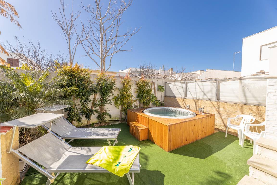 65 M² Villa Vacanza ∙ 2 Camere Da Letto ∙ 6 Ospiti - Torre San Giovanni