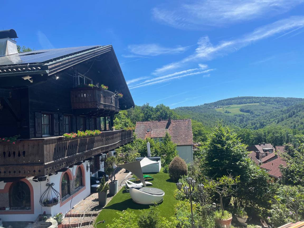 90 M² Apartment ∙ 3 Bedrooms ∙ 6 Guests - Oberursel (Taunus)